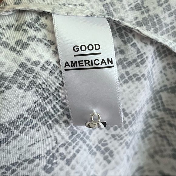 Sleek Good American Python Duster Robe Size 5= 2XL - Picture 10 of 12